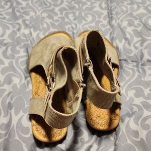 Blowfish Malibu Kids Sandals in Tan